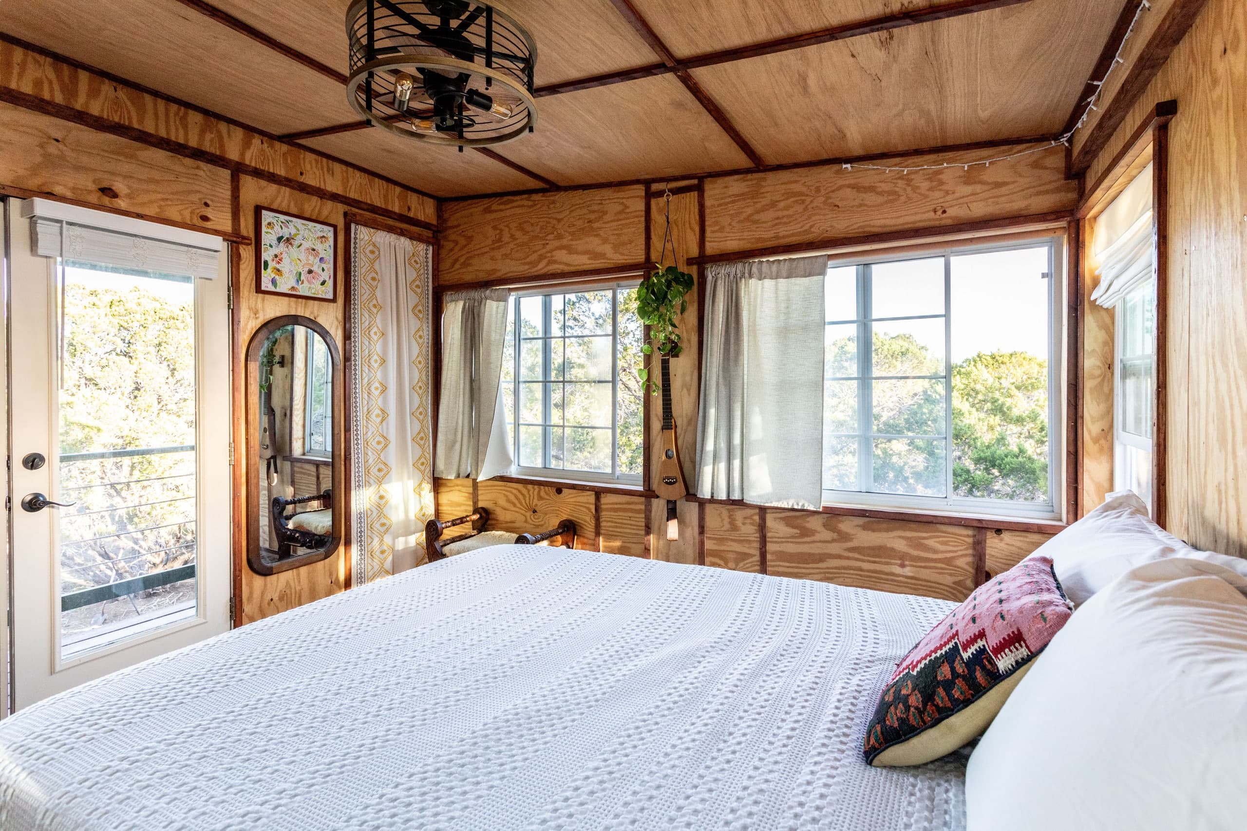 Hill Country Nature Retreat — The Treehouse — photo 3